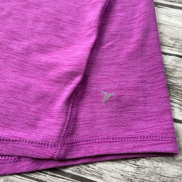 Old Navy Active Breathe On Tee T Shirt Crewneck Pink Purple S SM Small Tall ST - Picture 5 of 12